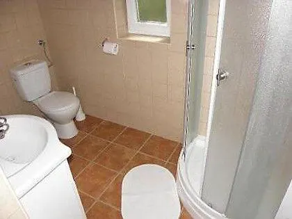 Pondeljak * Malinska