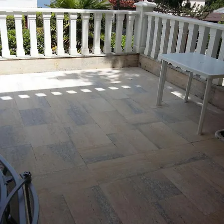 Pondeljak Apartament Malinska